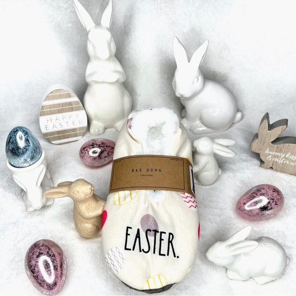 Rae Dunn New EASTER Egg Faux Sherpa Slippers Cream Small Medim S M 5 7 - Picture 3 of 17